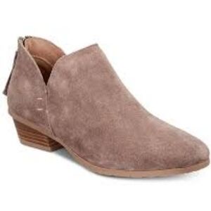 Kenneth Cole reaction 9.5 tan ankle boots suede